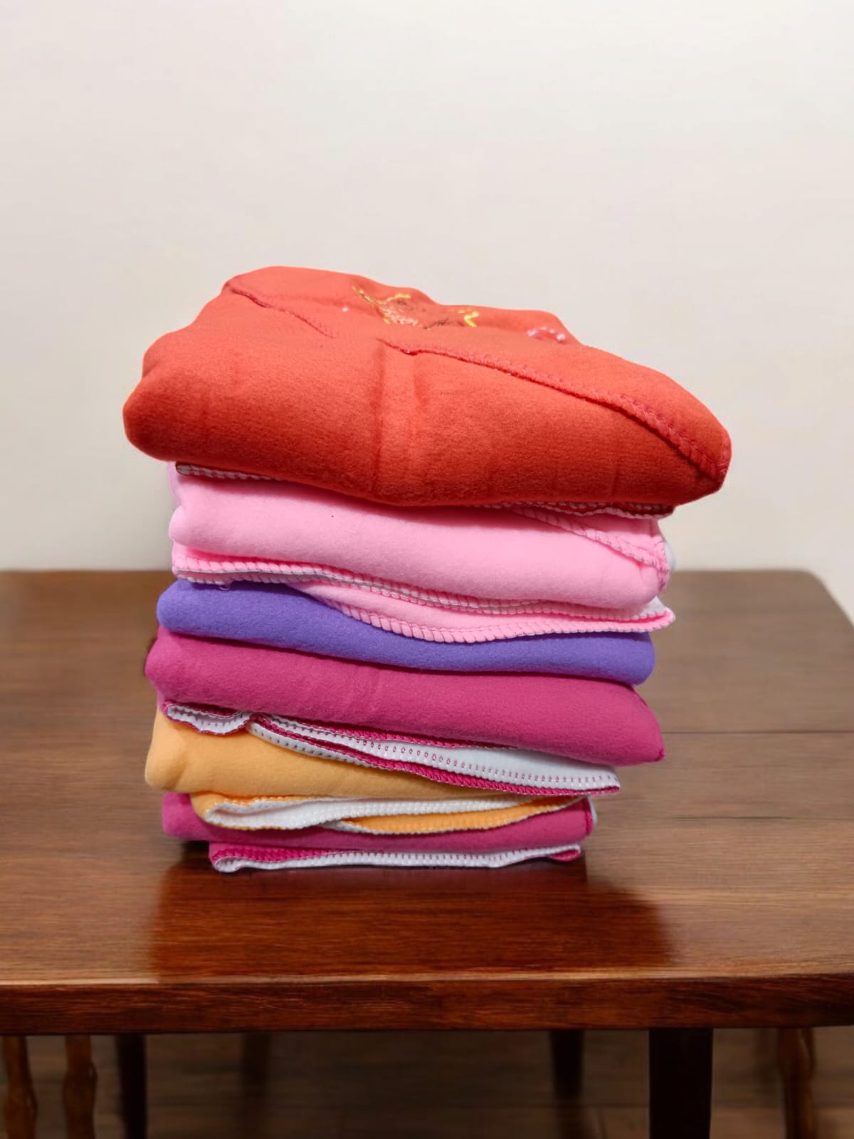 BABY SWADDLE WRAP FOR NEWBORN AND INFANTS (HIGH QUALITY)