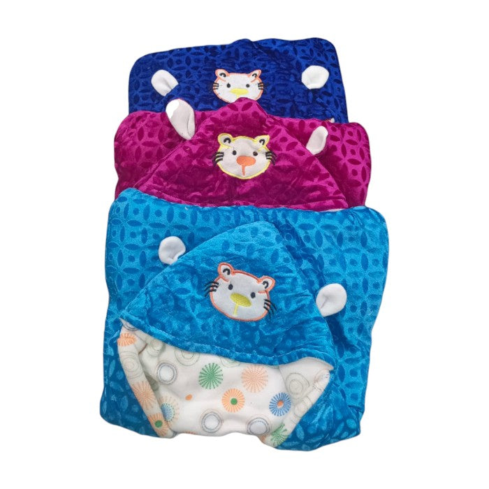 Premium Newborn Baby Wrapper | Ultra Soft Quilted Hooded Swaddle for Cozy Comfort & Gentle Warmth